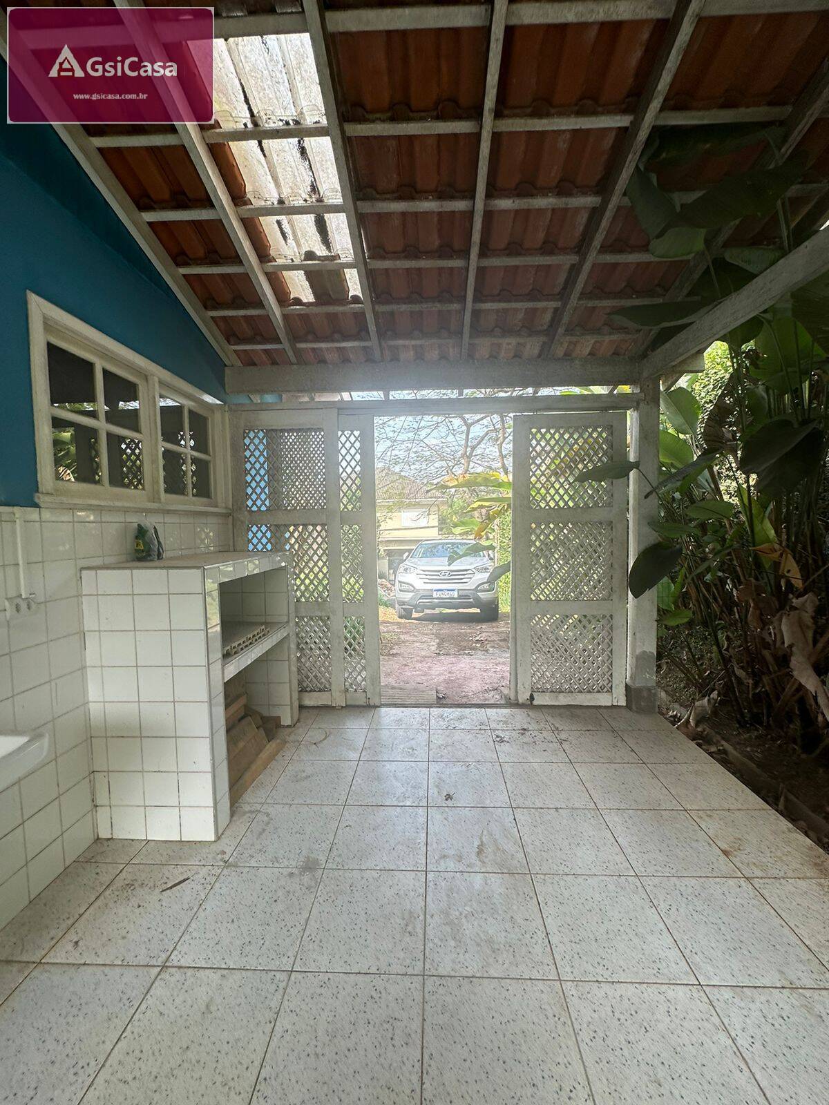 Casa de Condomínio para alugar com 4 quartos, 350m² - Foto 27