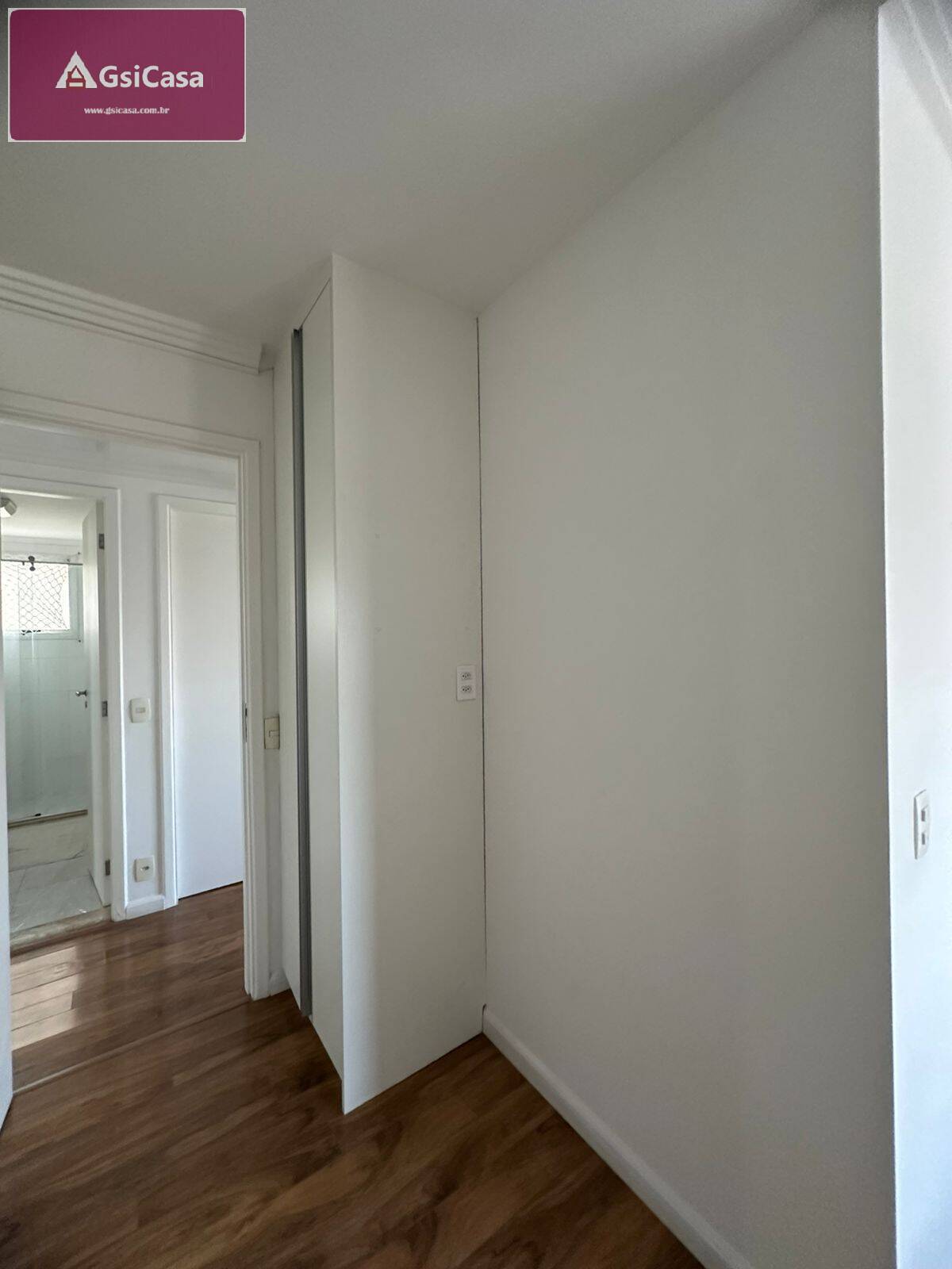 Apartamento para alugar com 3 quartos, 134m² - Foto 16