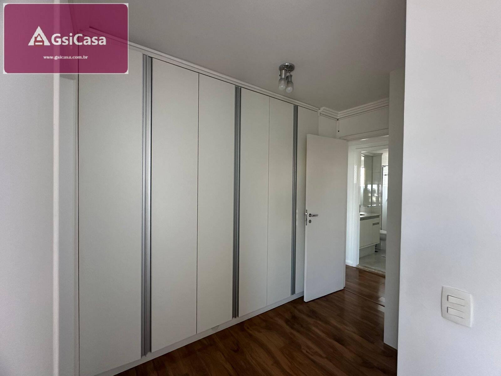 Apartamento para alugar com 3 quartos, 134m² - Foto 17