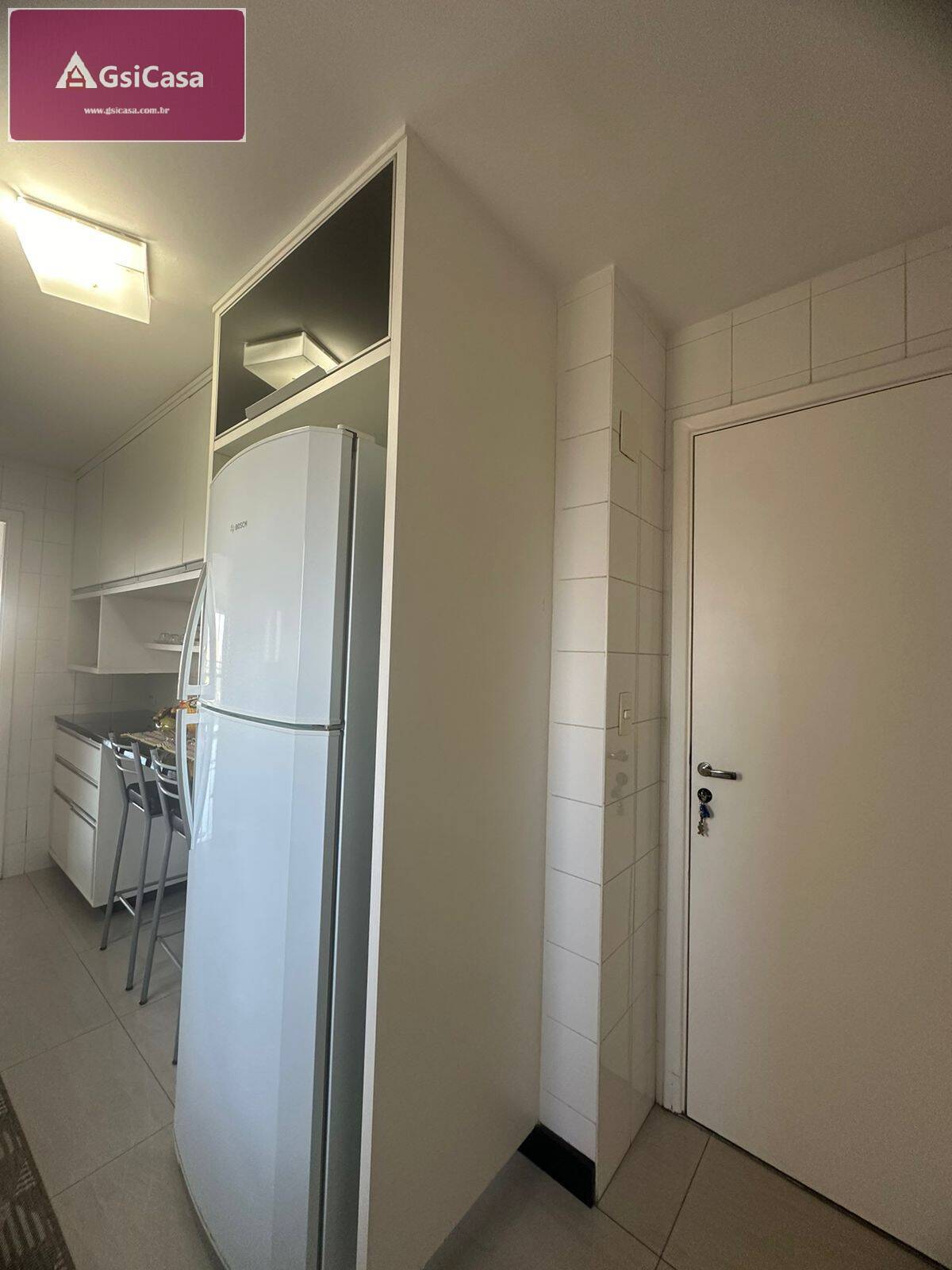 Apartamento para alugar com 3 quartos, 134m² - Foto 30