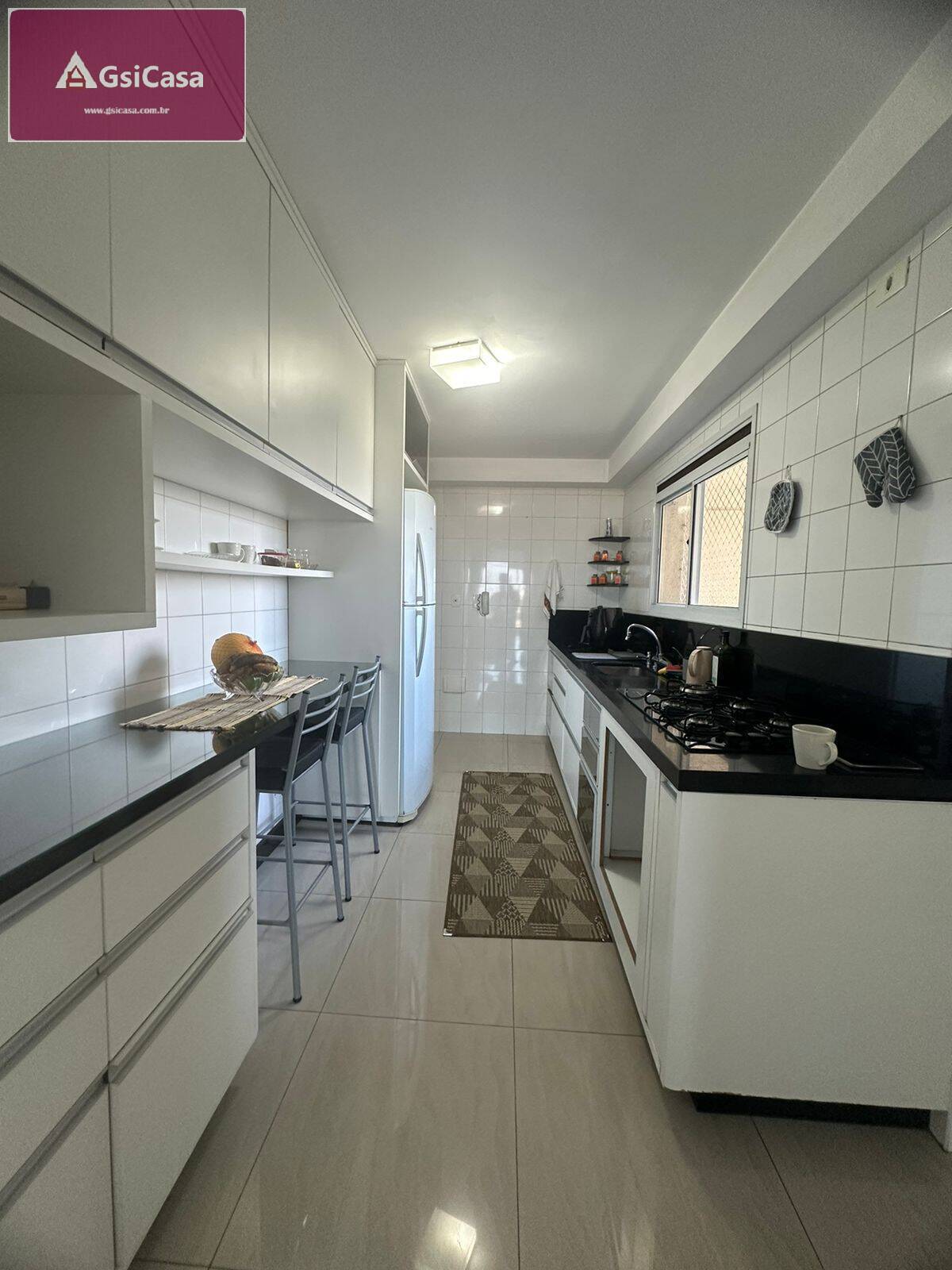 Apartamento para alugar com 3 quartos, 134m² - Foto 32