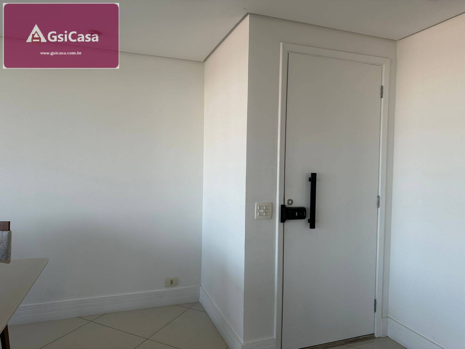 Apartamento para alugar com 3 quartos, 134m² - Foto 13