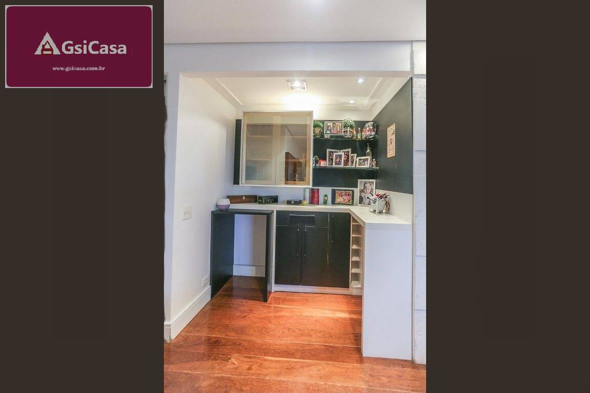 Apartamento à venda com 3 quartos, 134m² - Foto 11