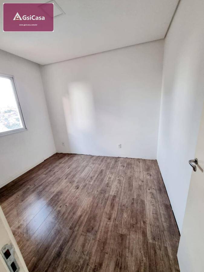 Apartamento à venda com 2 quartos, 47m² - Foto 2