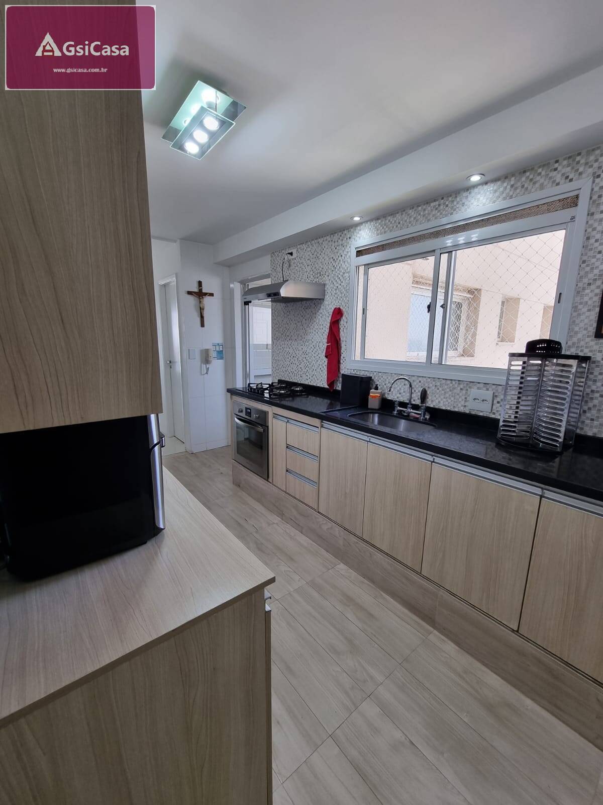 Apartamento à venda com 3 quartos, 134m² - Foto 3