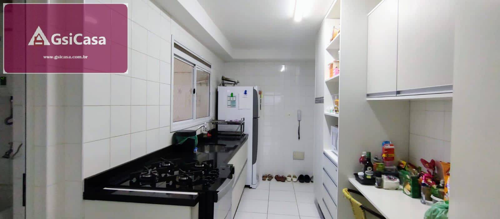 Apartamento à venda com 3 quartos, 134m² - Foto 19