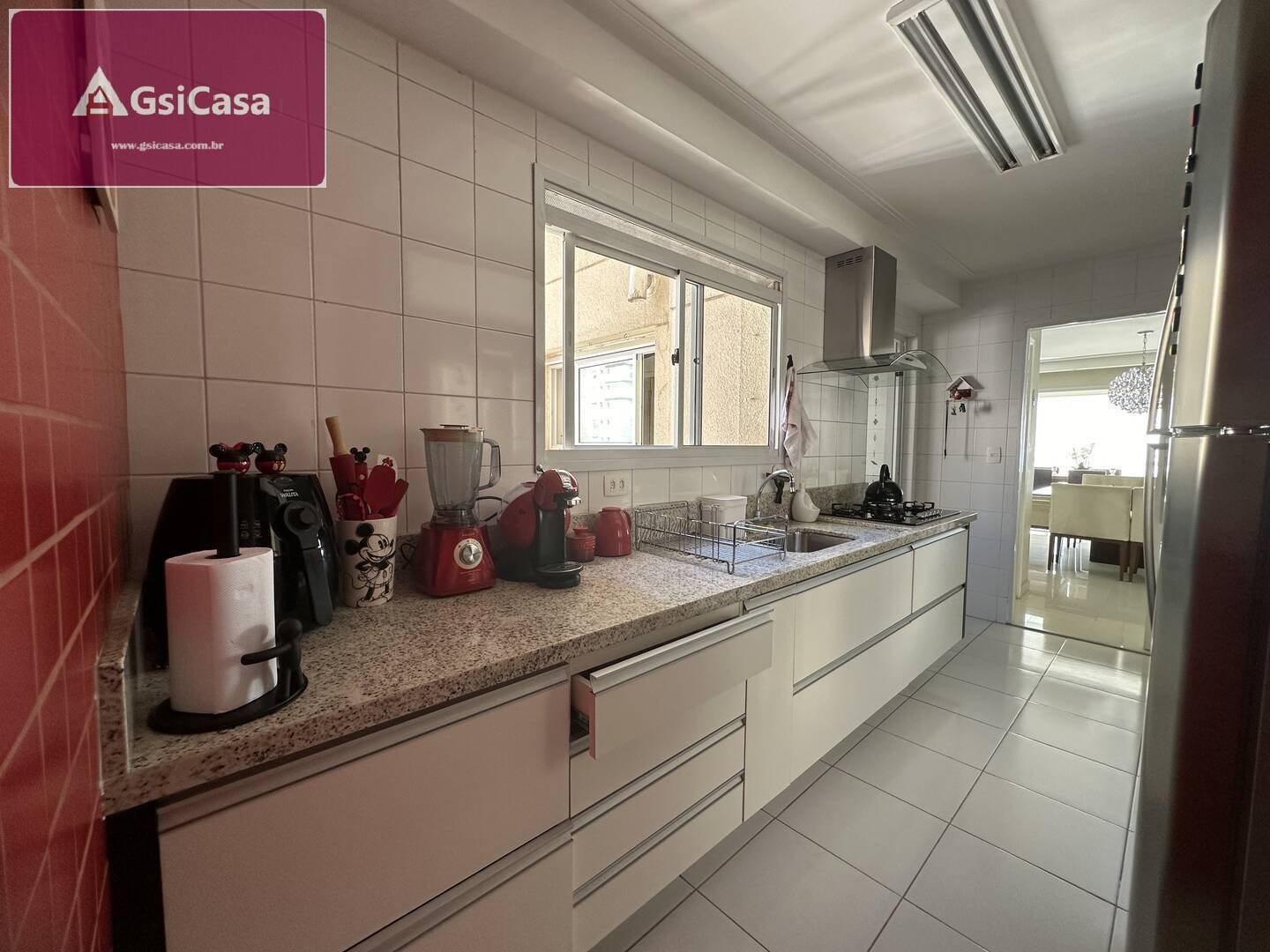 Apartamento à venda com 3 quartos, 134m² - Foto 11