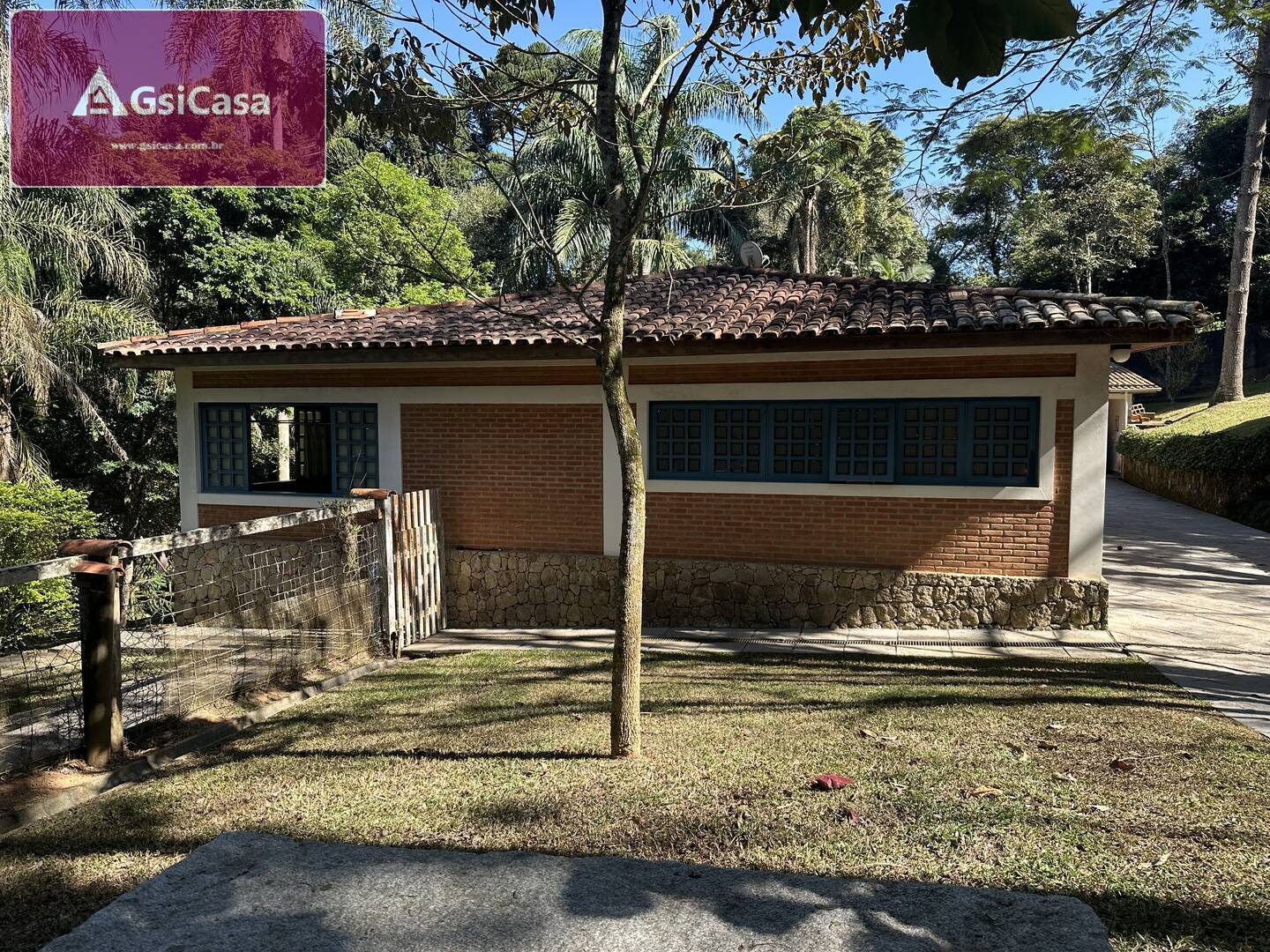 Fazenda à venda com 3 quartos, 300m² - Foto 23