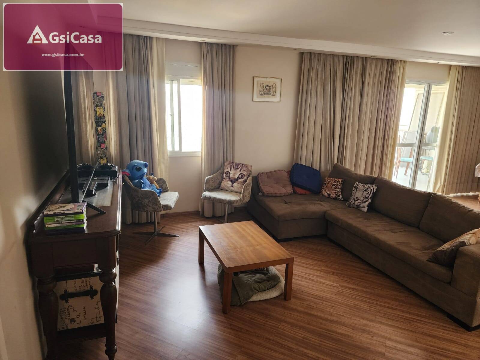 Apartamento à venda com 3 quartos, 134m² - Foto 4