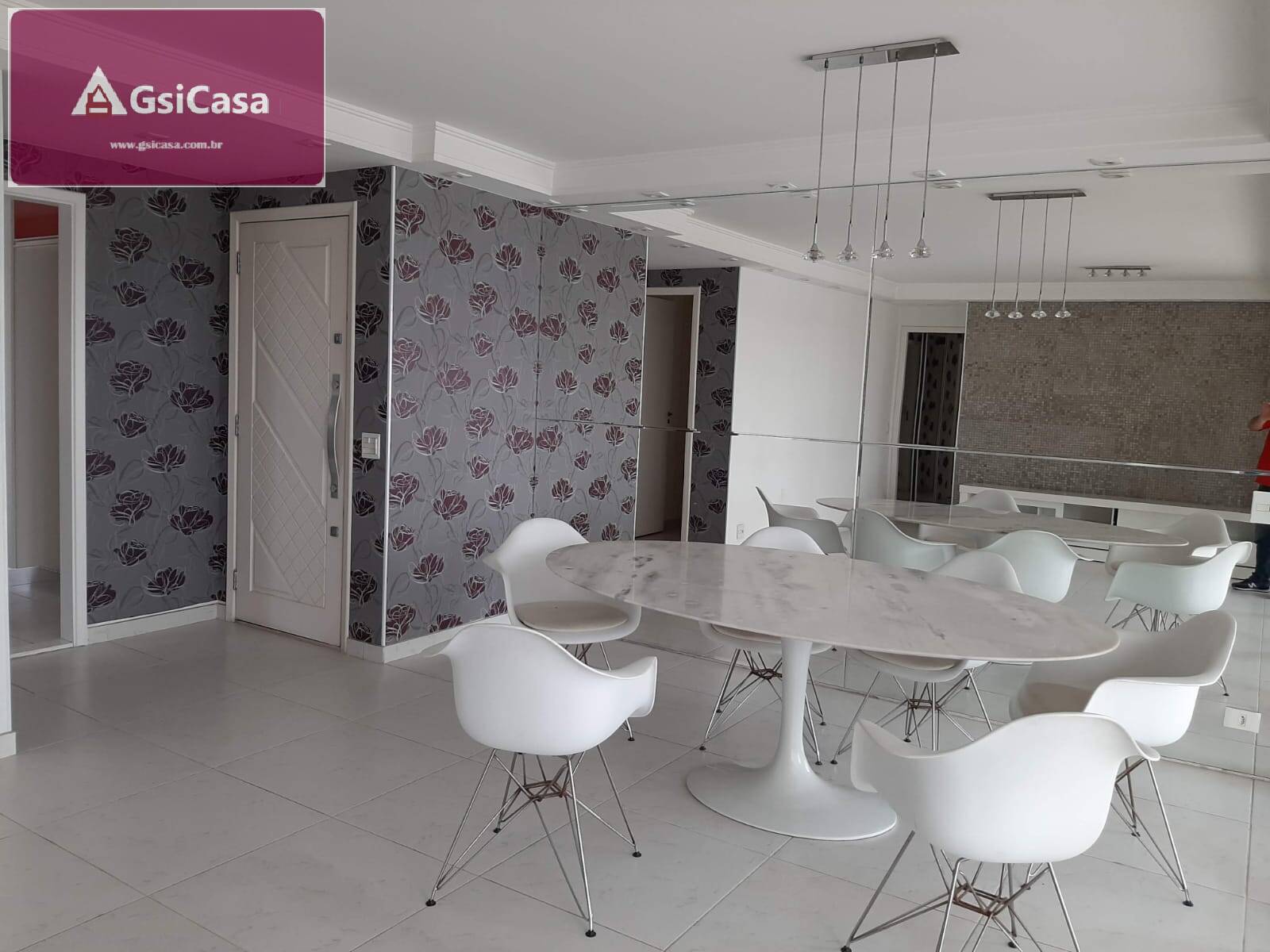 Apartamento para alugar com 4 quartos, 134m² - Foto 1